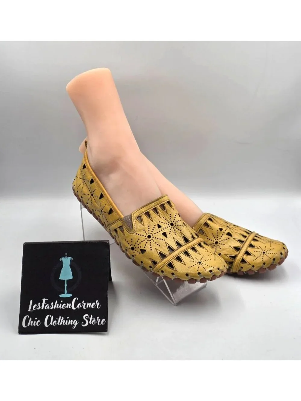 Spring Step Women's Yelow Leather Fusaro Slip-On Flats Loafers Sz 9.5 (40) 3822